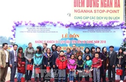 Hà Giang đón vị khách du lịch quốc tế đầu tiên năm 2018 